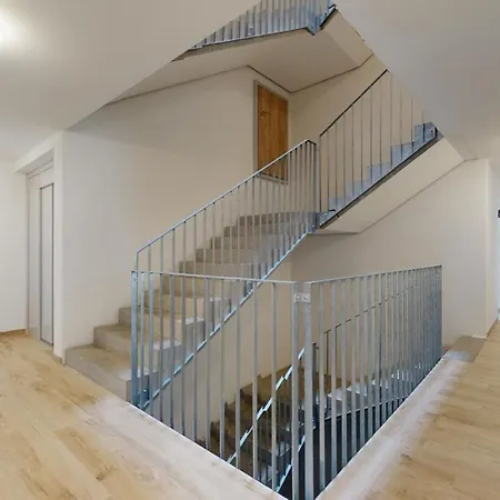 דירה Furnished Studio #106 - Swiss *