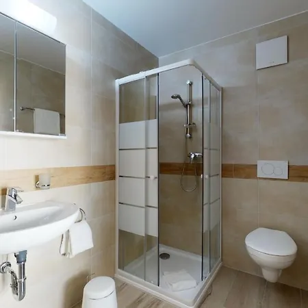 Furnished Studio #106 - Swiss אייגל